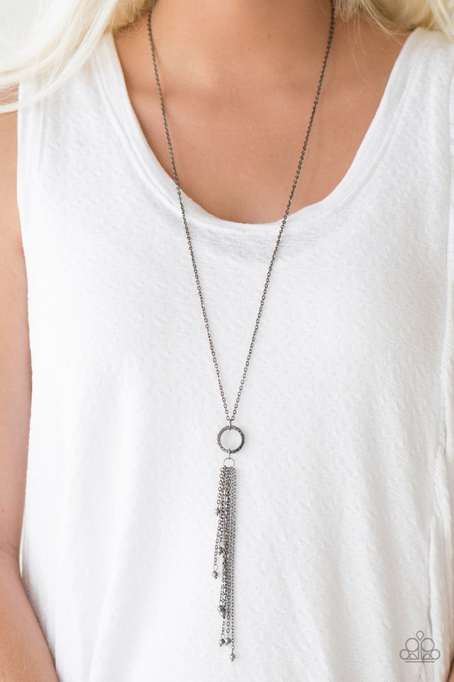 Paparazzi ♥ Sparkling Crescendo - Black ♥ Necklace