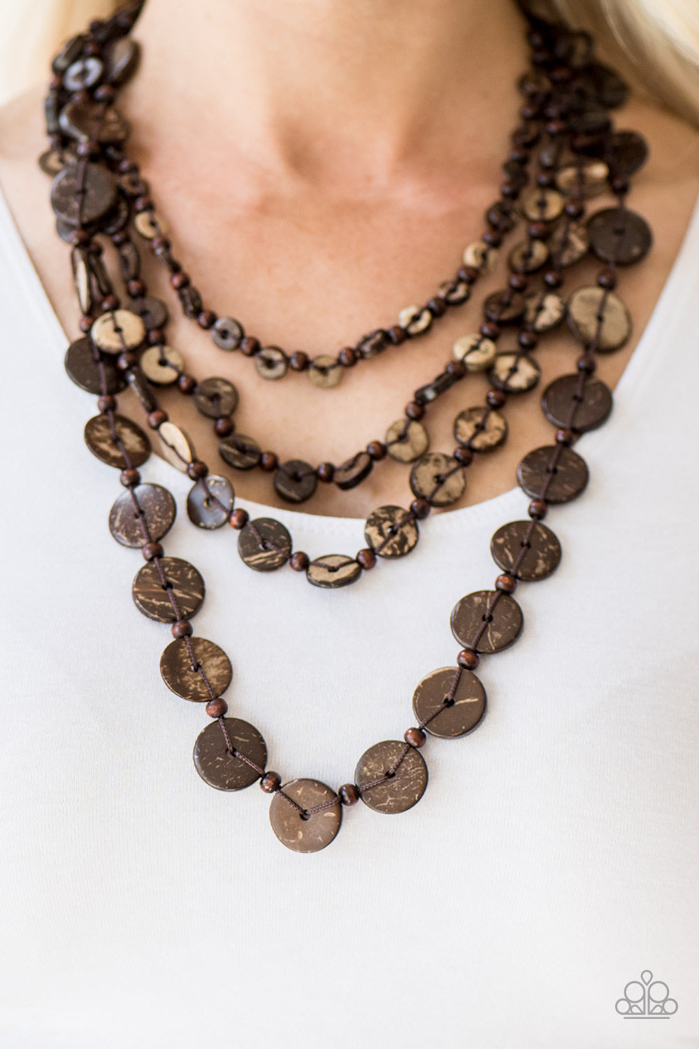 Paparazzi ♥ Fiji Flair - Brown ♥  Necklace