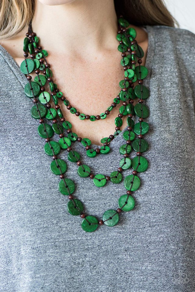 Paparazzi ♥ Fiji Flair - Green ♥ Necklace
