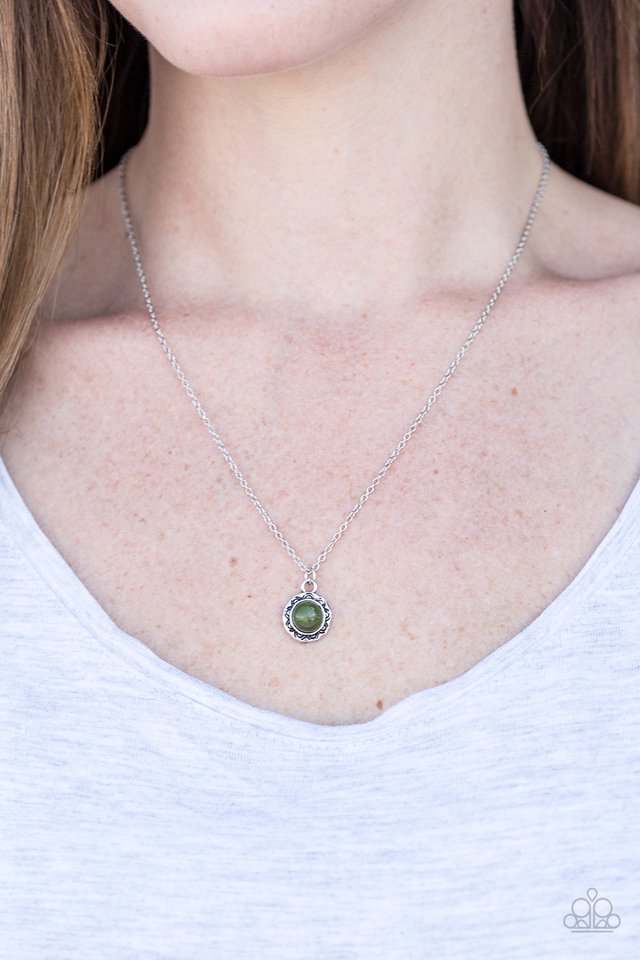 Paparazzi ♥ Wildflower Waltz - Green ♥ Necklace