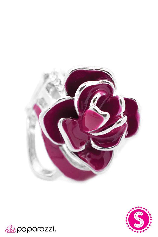Paparazzi ♥ Coming Up Roses - Pink ♥ Ring
