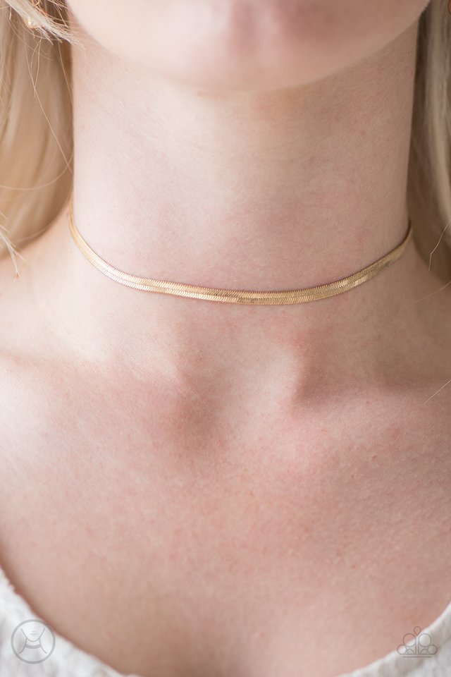 Paparazzi ♥ Serpentine Shimmer - Gold ♥ Necklace