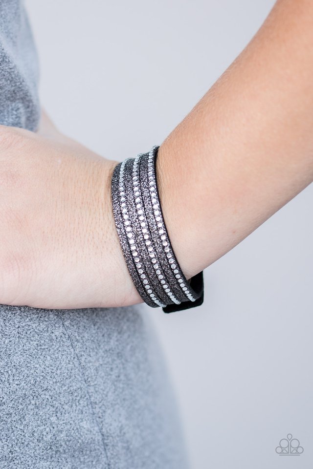 Paparazzi ♥ Boom Boom - Black ♥ Bracelet