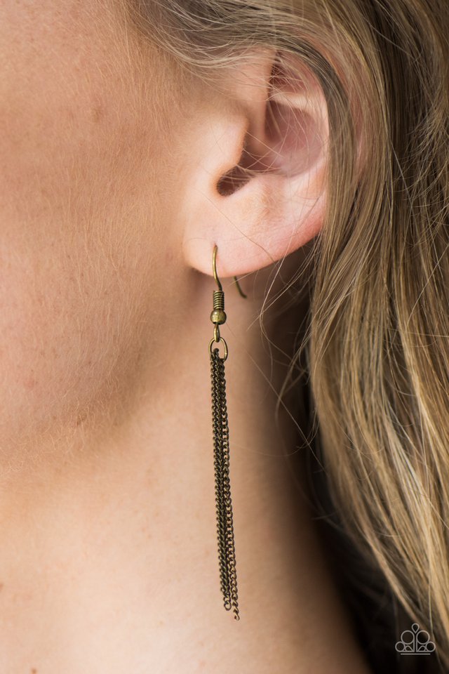 Paparazzi ♥ Slaying the Shimmer - Brass ♥ Necklace