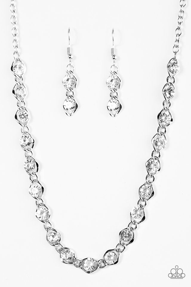 shes-a-glam-eater-white-p2re-wtxx-200it