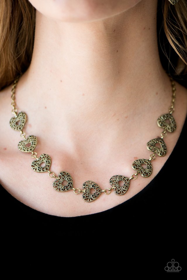 Paparazzi ♥ Hearts Harmony - Brass ♥ Necklace
