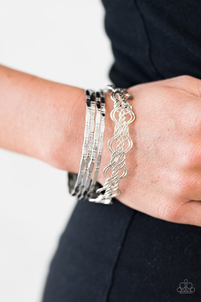 Paparazzi ♥ If Youre Happy and You GLOW It - Silver ♥ Bracelet