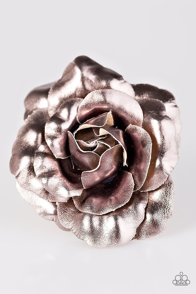 petal-to-the-metal-silver-p7ss-svxx-028xx