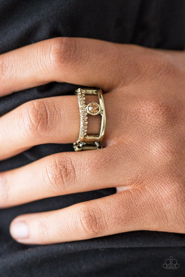 Paparazzi ♥ Be The Sparkle - Brass ♥ Ring