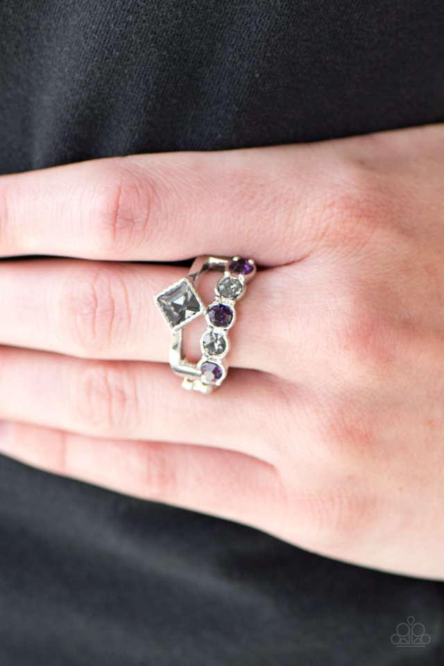 Paparazzi ♥ Gone With The Glitter - Purple ♥ Ring