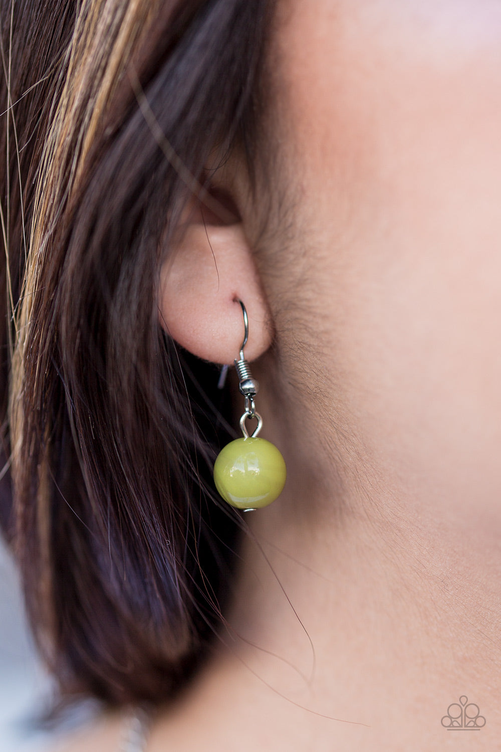 Paparazzi ♥ Already Famous - Green ♥  Necklace