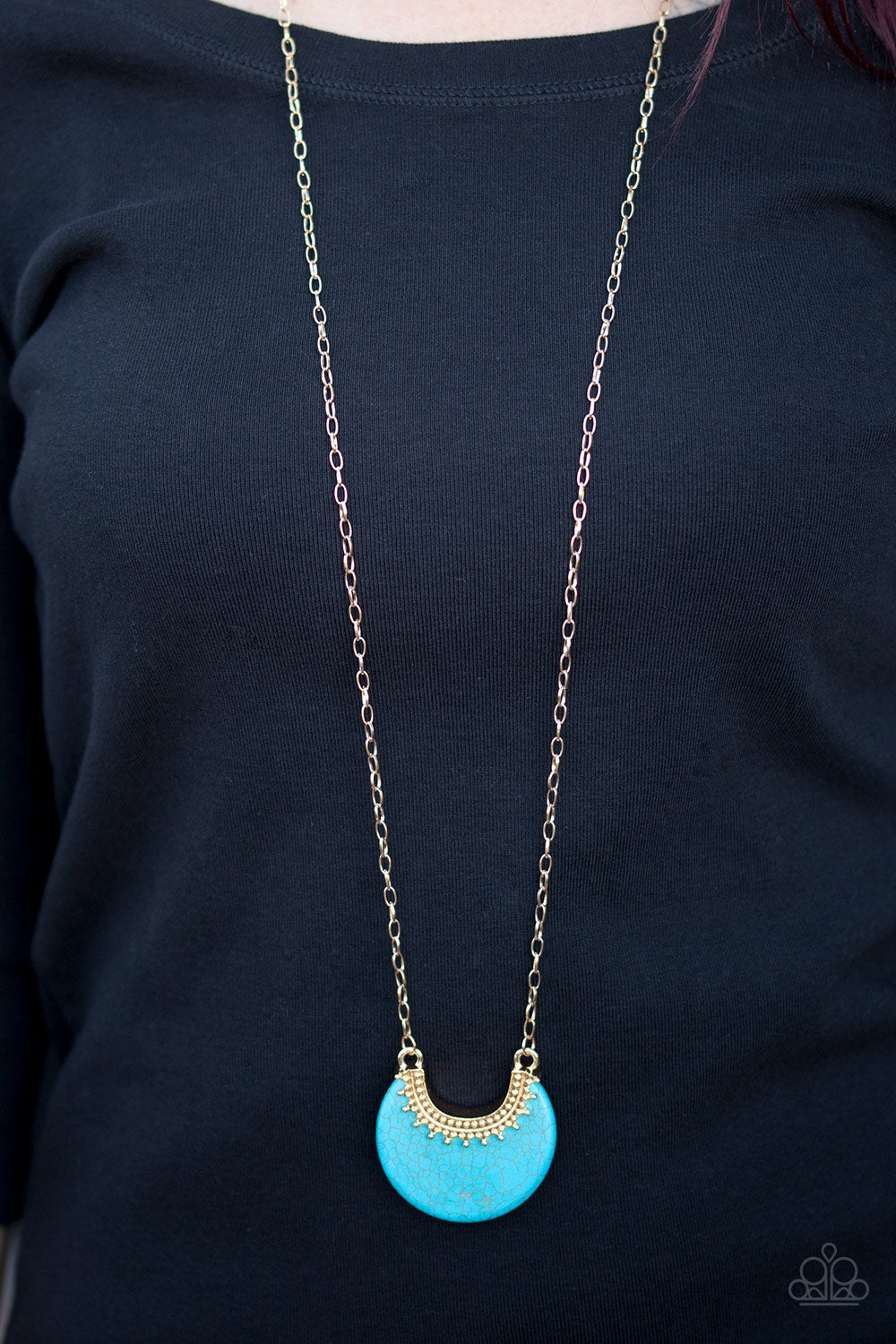 Paparazzi ♥ Mesa Moon - Gold ♥  Necklace