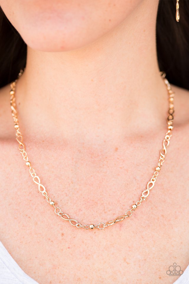 Paparazzi ♥ Infinite Beauty - Gold ♥ Necklace