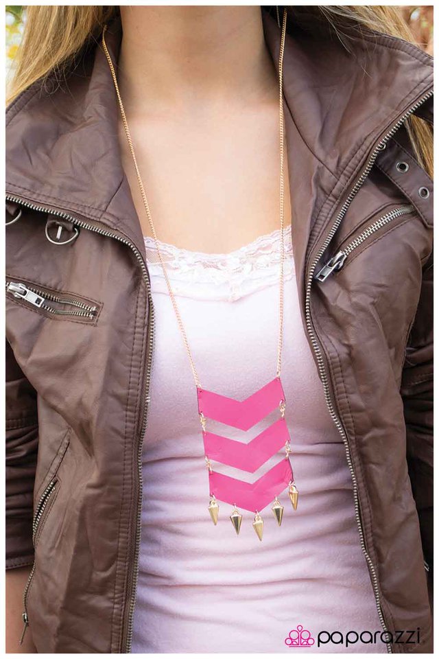 a-taste-for-danger-pink-p2se-pkgd-002xx