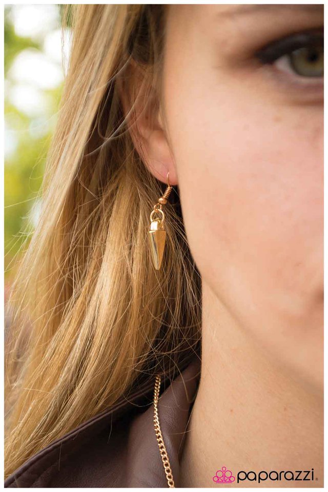 Paparazzi ♥ A Taste for Danger - Pink ♥ Necklace