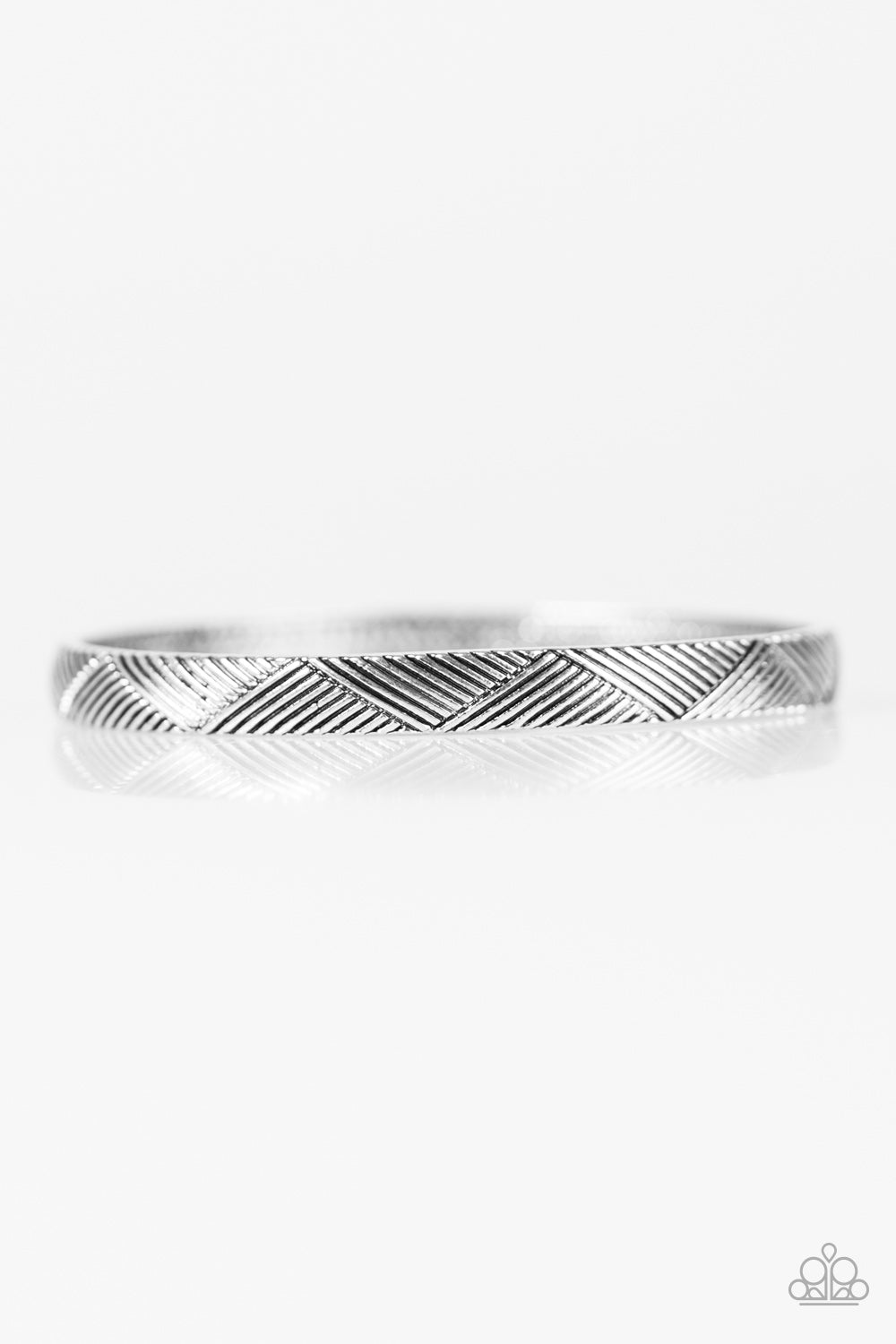 amazon-attitude-silver-p9tr-svxx-059xx