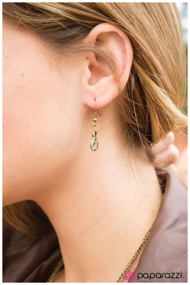 Paparazzi ♥ Love at First Sight - Brass ♥ Necklace