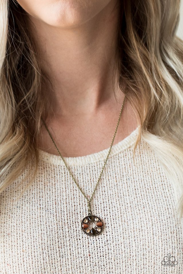 Paparazzi ♥ Eyes On The Prize - Brass ♥ Necklace