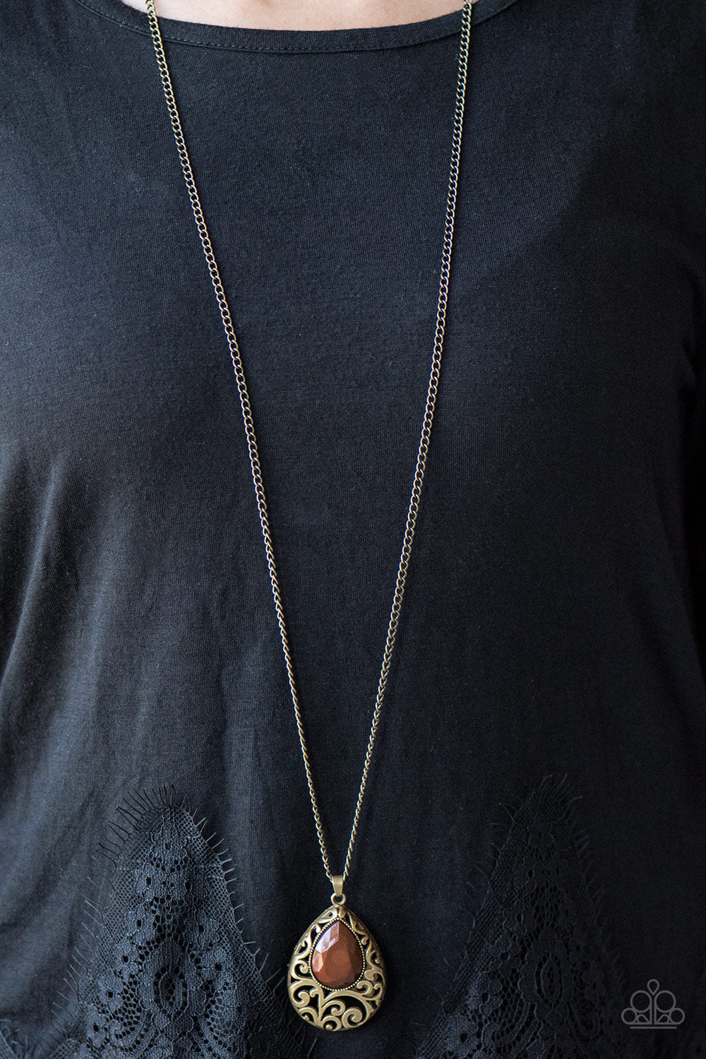 Paparazzi ♥ Voguish Vanity - Brown ♥  Necklace