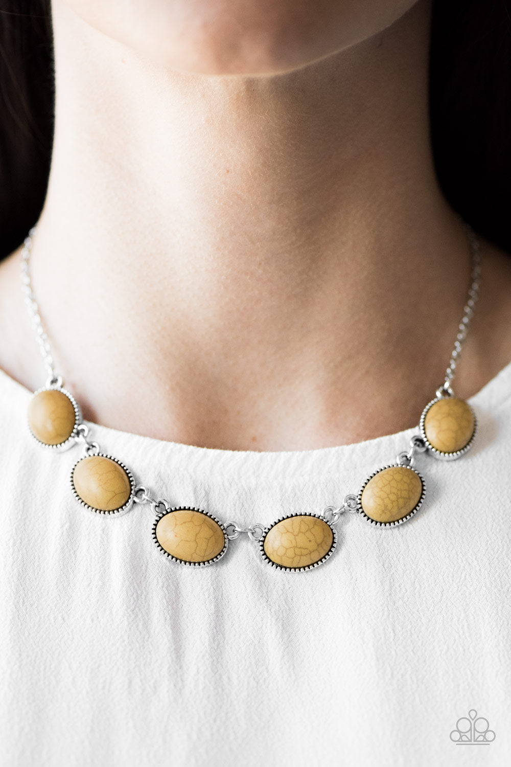 Paparazzi ♥ River Song - Yellow ♥  Necklace