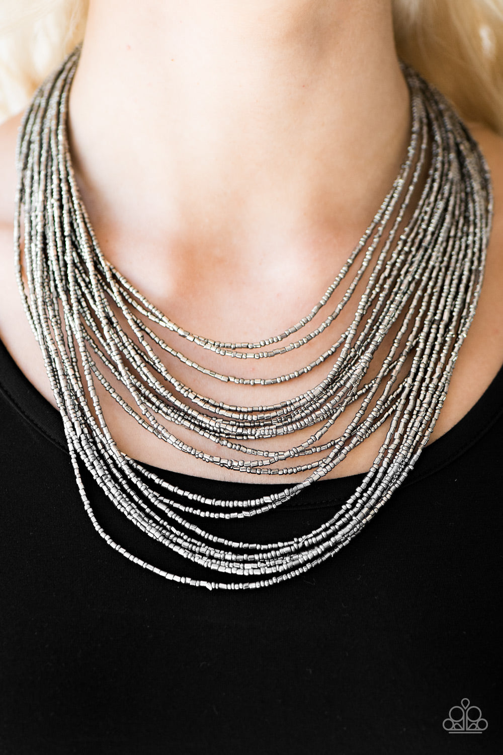 Paparazzi ♥ Ice Age Radiance - Silver ♥  Necklace