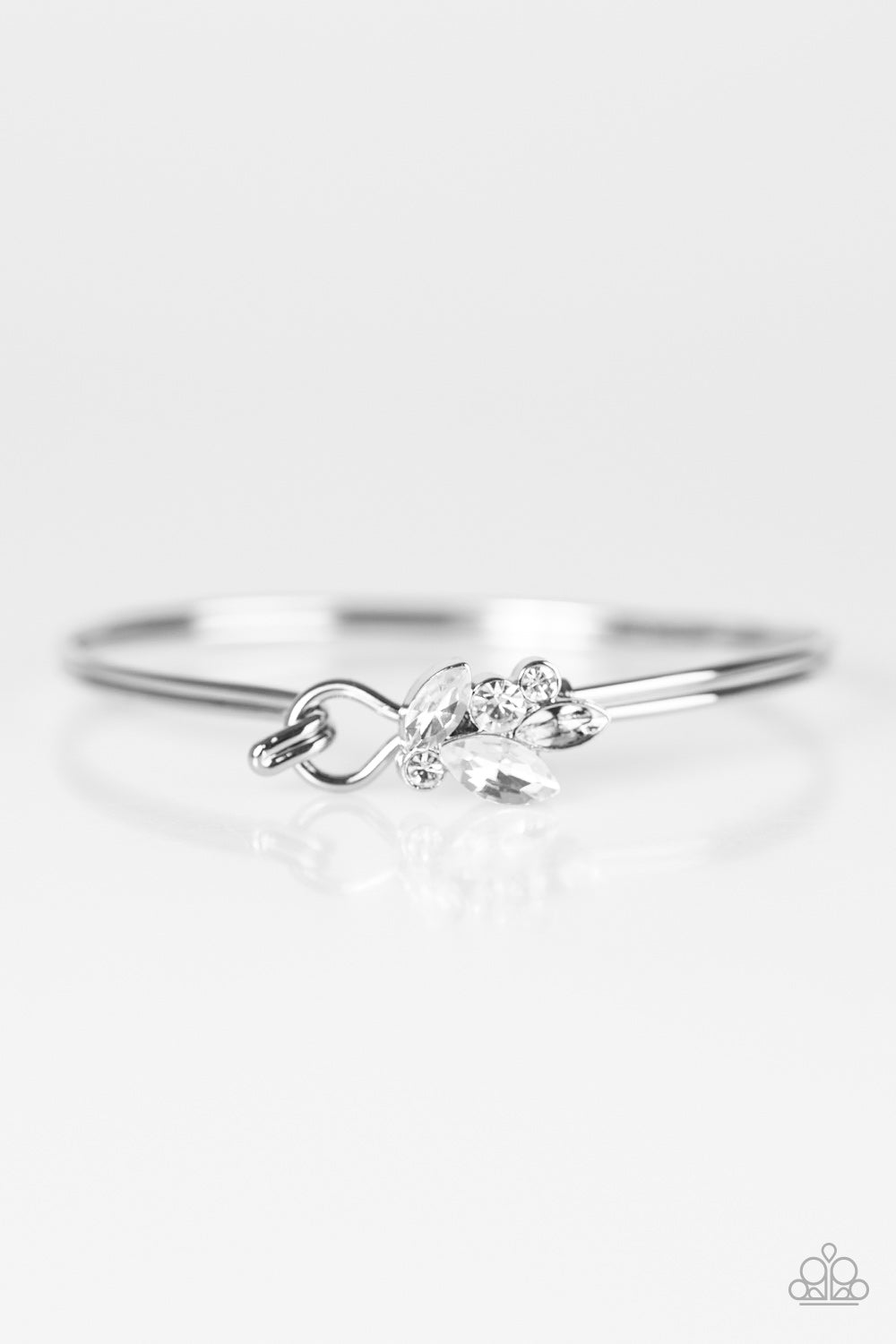 glitter-of-my-dreams-white-p9re-wtxx-149xx