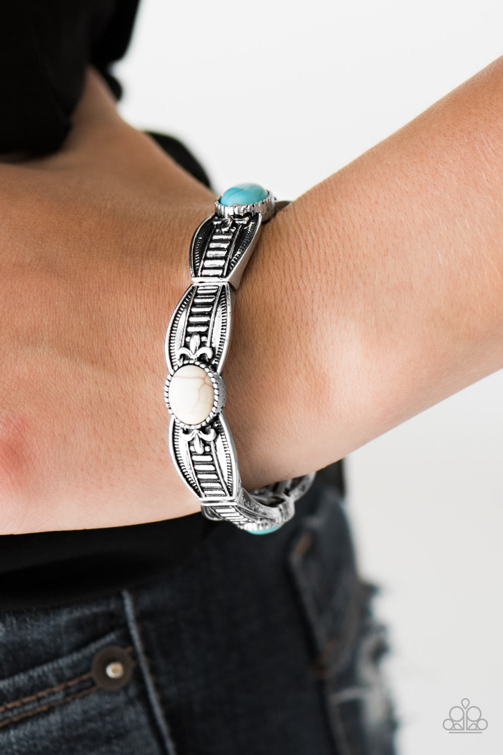 Paparazzi ♥ Mayan Majesty - Multi ♥  Bracelet