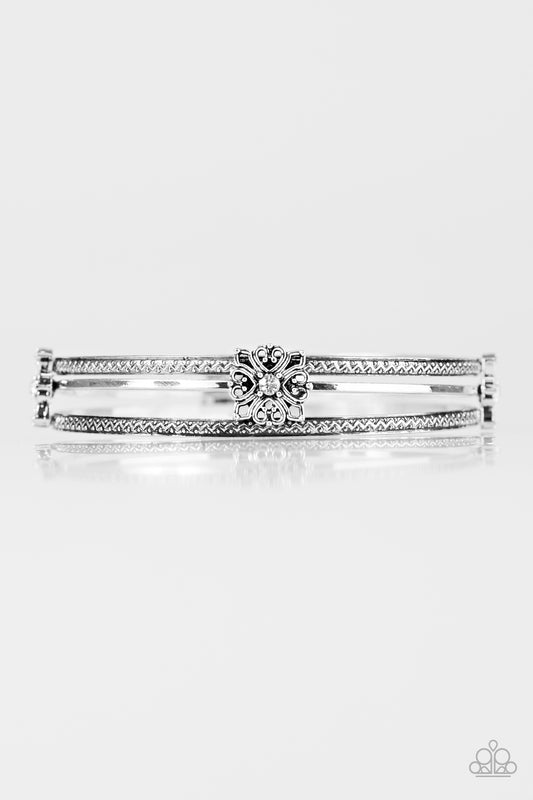 demure-decor-white-p9re-wtxx-151xx