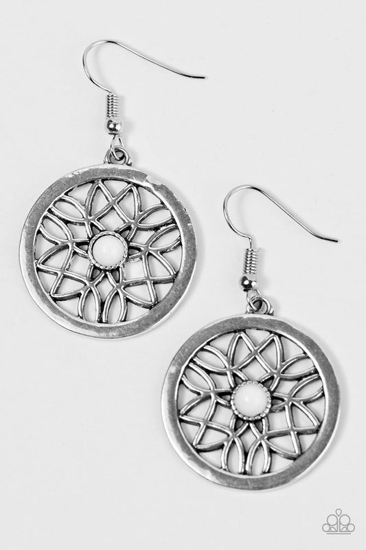 pinch-me,-im-gleaming-white-p5se-wtxx-064xx