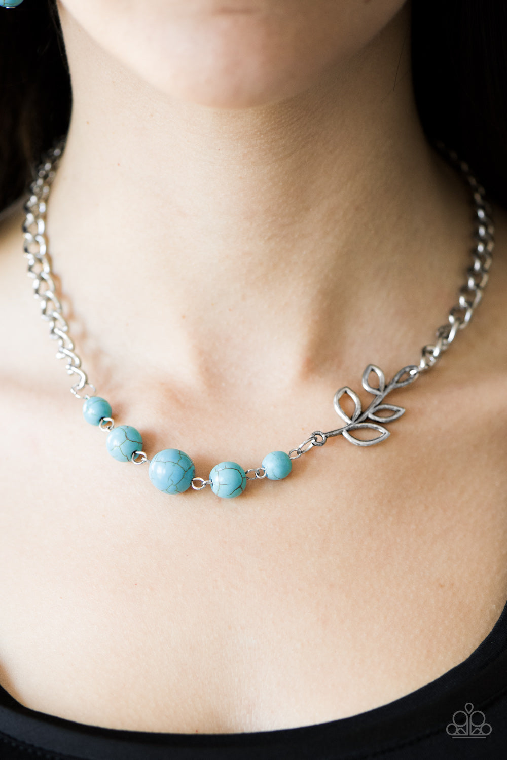 Paparazzi ♥ Autumn Allure - Blue ♥  Necklace