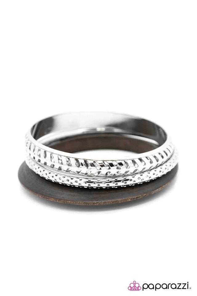 Paparazzi ♥ Dont Tread On Me - Brown ♥ Bracelet