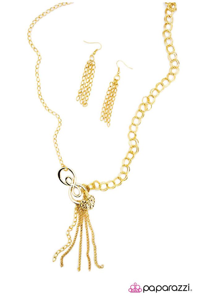 Paparazzi ♥ Love You Forever - Gold ♥ Necklace