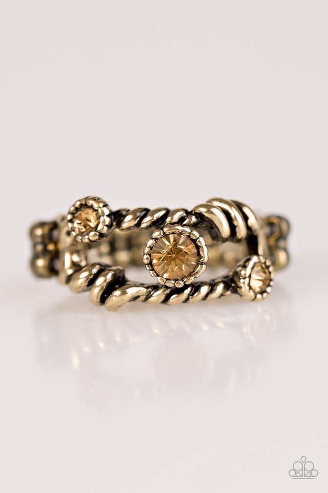 runways-and-rhinestones-brass-p4in-brxx-043xx