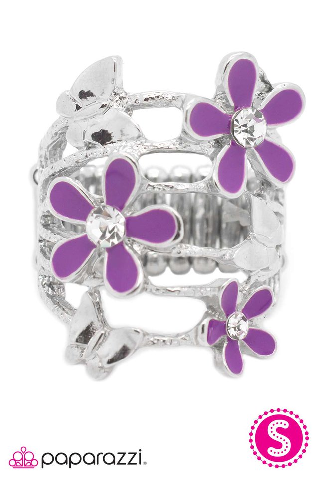 Paparazzi ♥ Exquisitely Effortless - Purple ♥ Ring