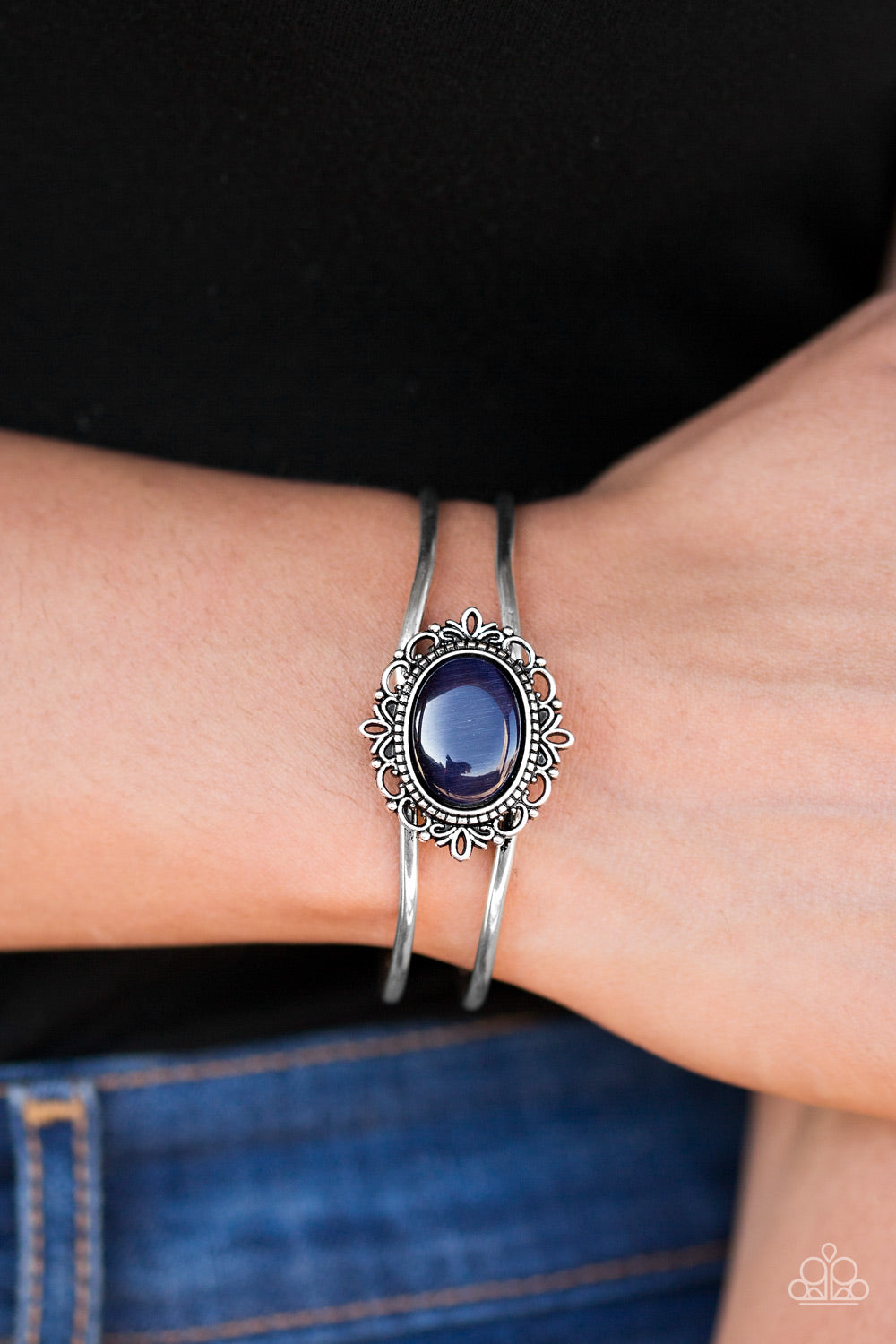 Paparazzi ♥ Castles and Champions - Blue ♥  Bracelet