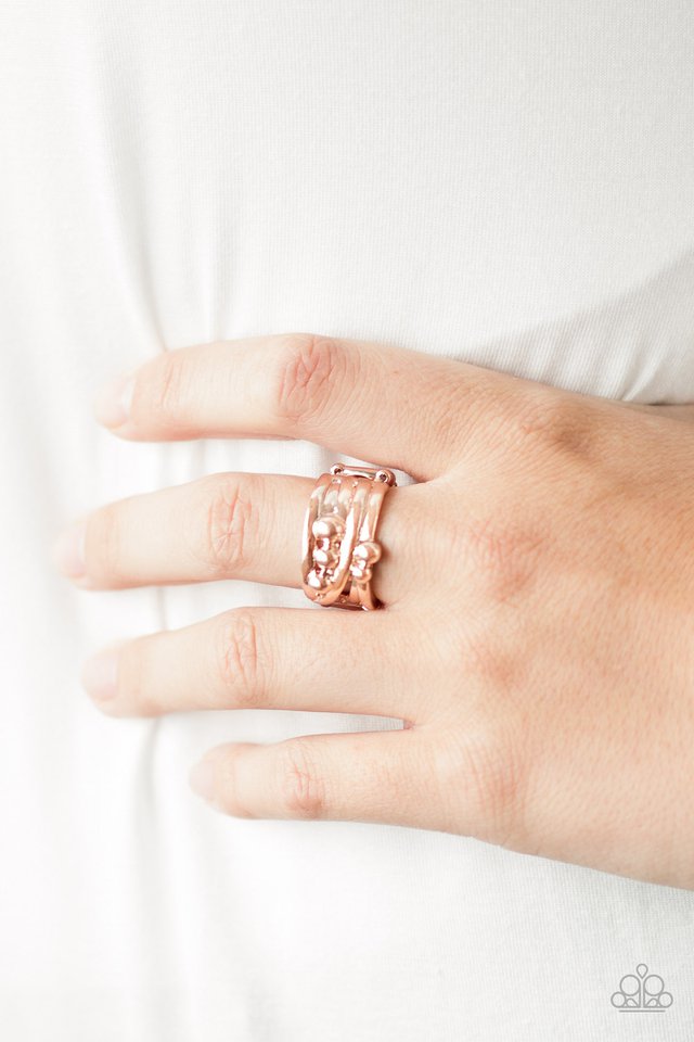 Paparazzi ♥ Chance Of Shimmer - Rose Gold ♥ Ring