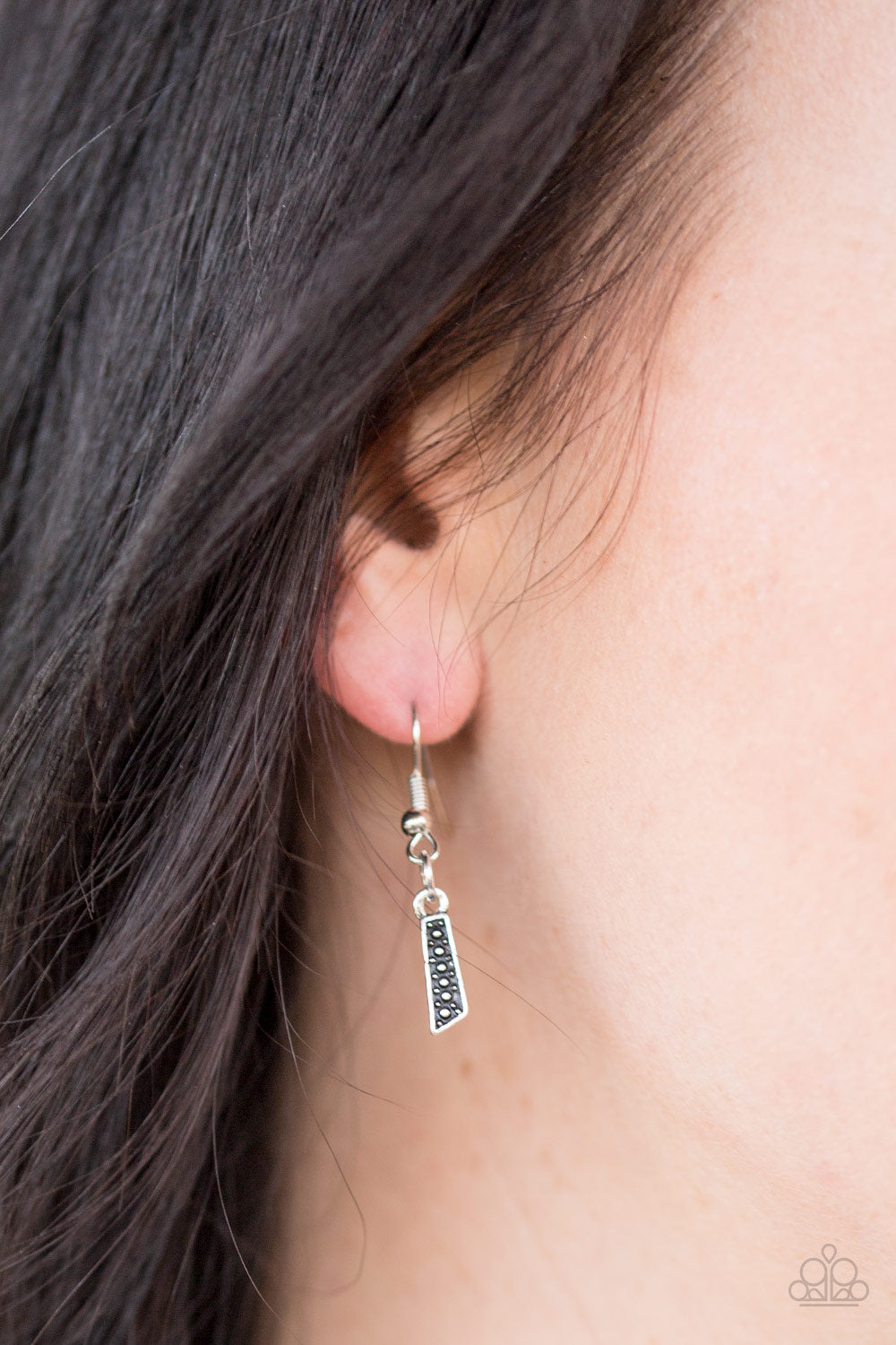 Paparazzi ♥ Going Gladiator - Silver ♥  Necklace