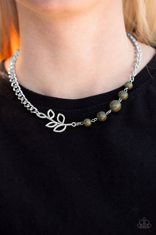 Paparazzi ♥ Autumn Allure - Green ♥ Necklace