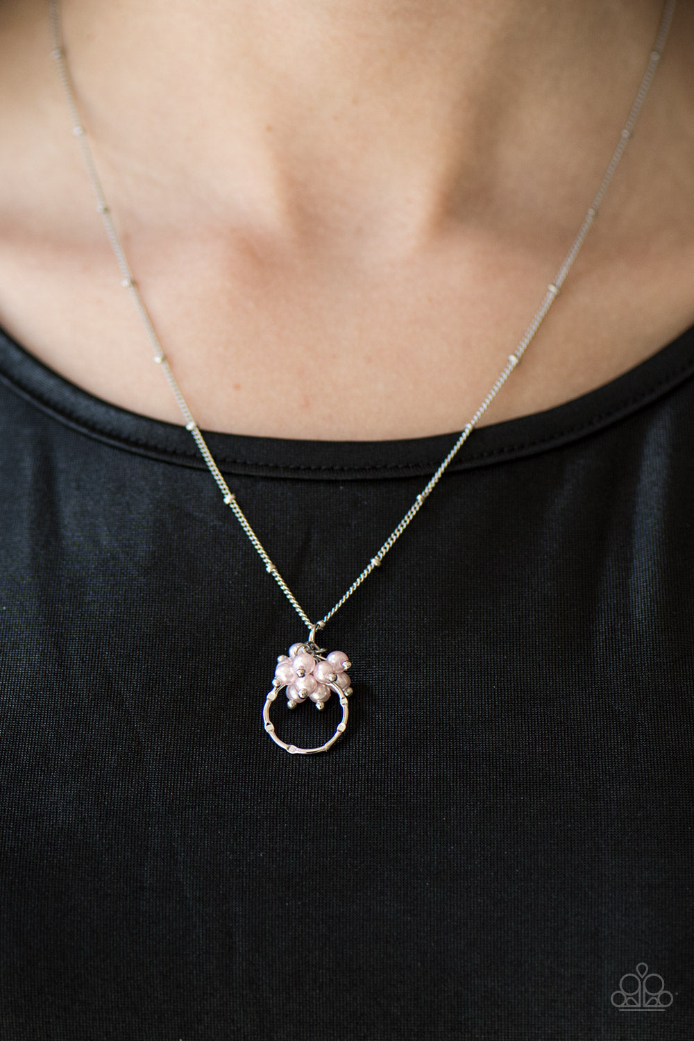 Paparazzi ♥ Chic On Fleek - Pink ♥  Necklace