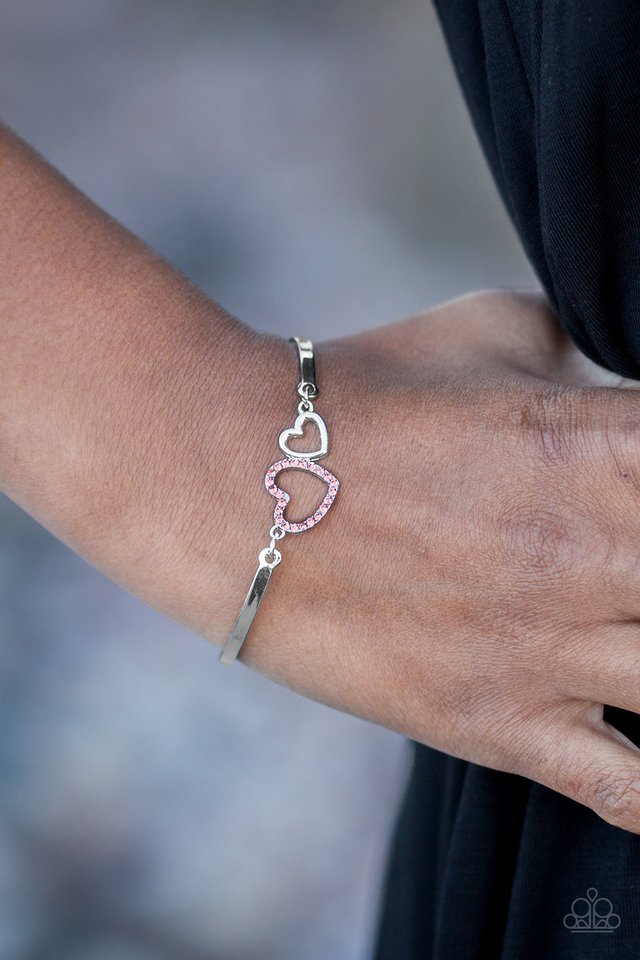 Paparazzi ♥ The Show LUST Go On! - Pink ♥ Bracelet