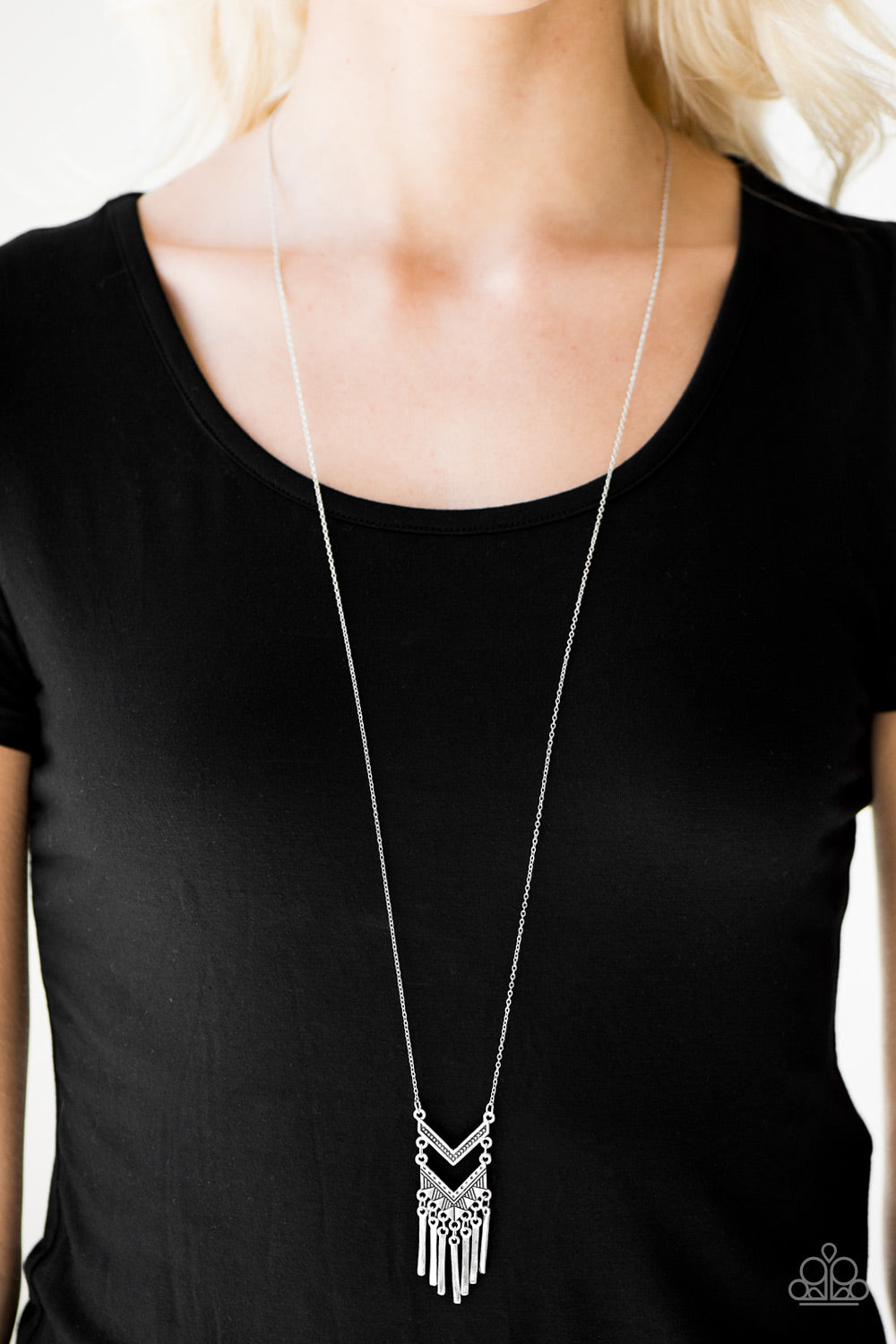 Paparazzi ♥ Wayward Winds - Silver ♥  Necklace