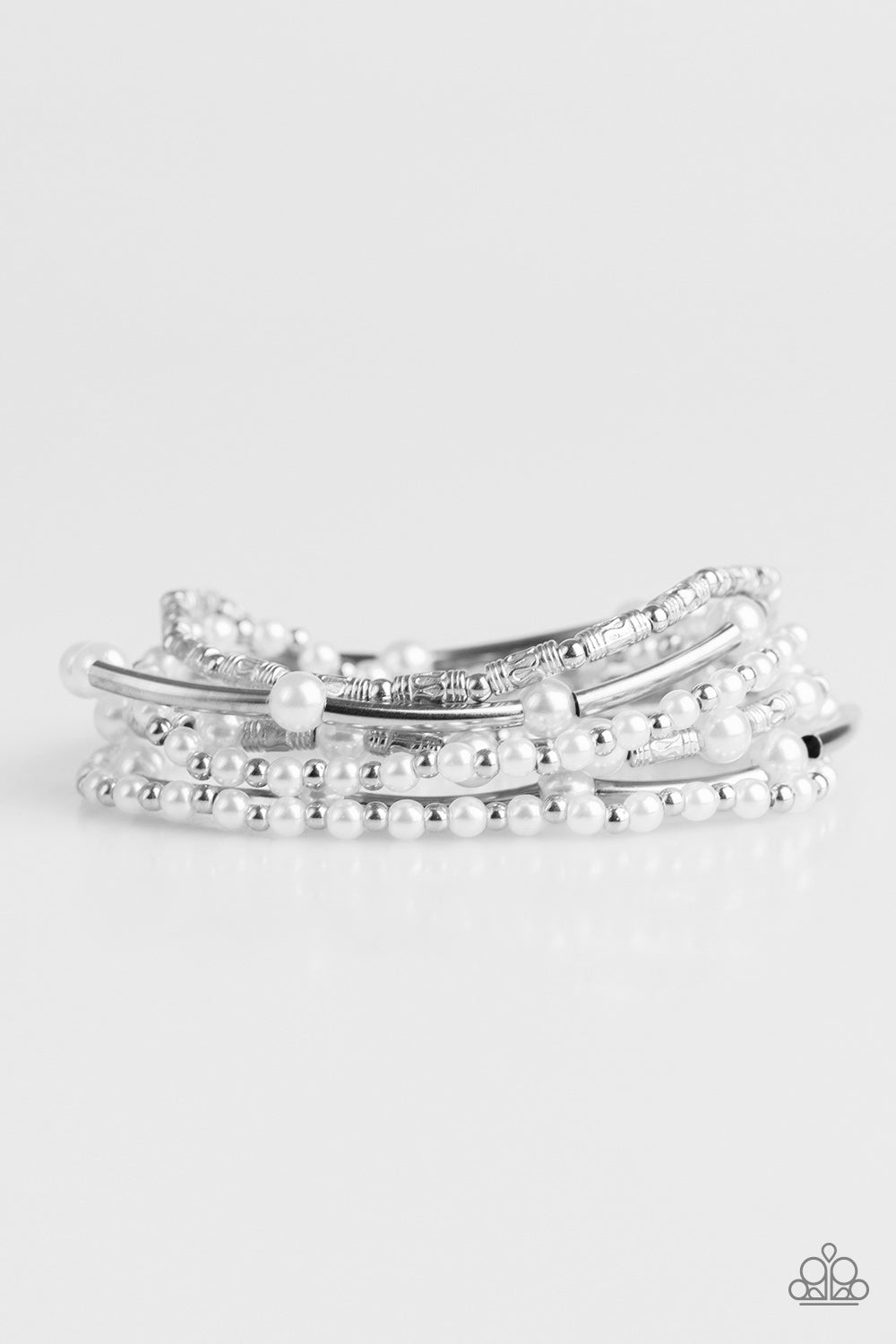 downtown-darling-white-p9re-wtxx-153xx