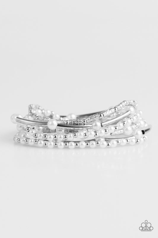 downtown-darling-white-p9re-wtxx-153xx