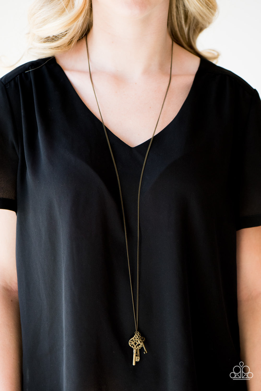 Paparazzi ♥ Keyed Up - Brass ♥  Necklace