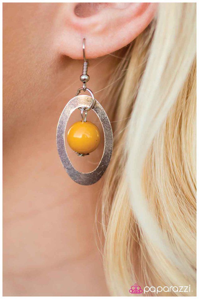 Paparazzi ♥ Leisurely Luminous - Multi ♥ Necklace