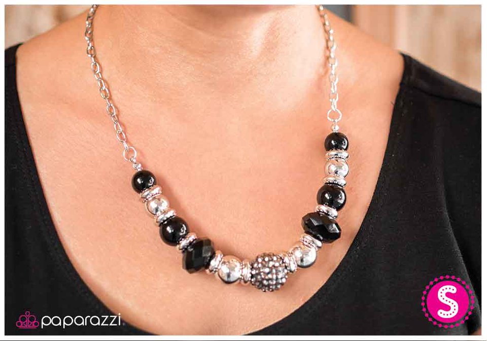 fashionably-late-p2re-bksv-002xx