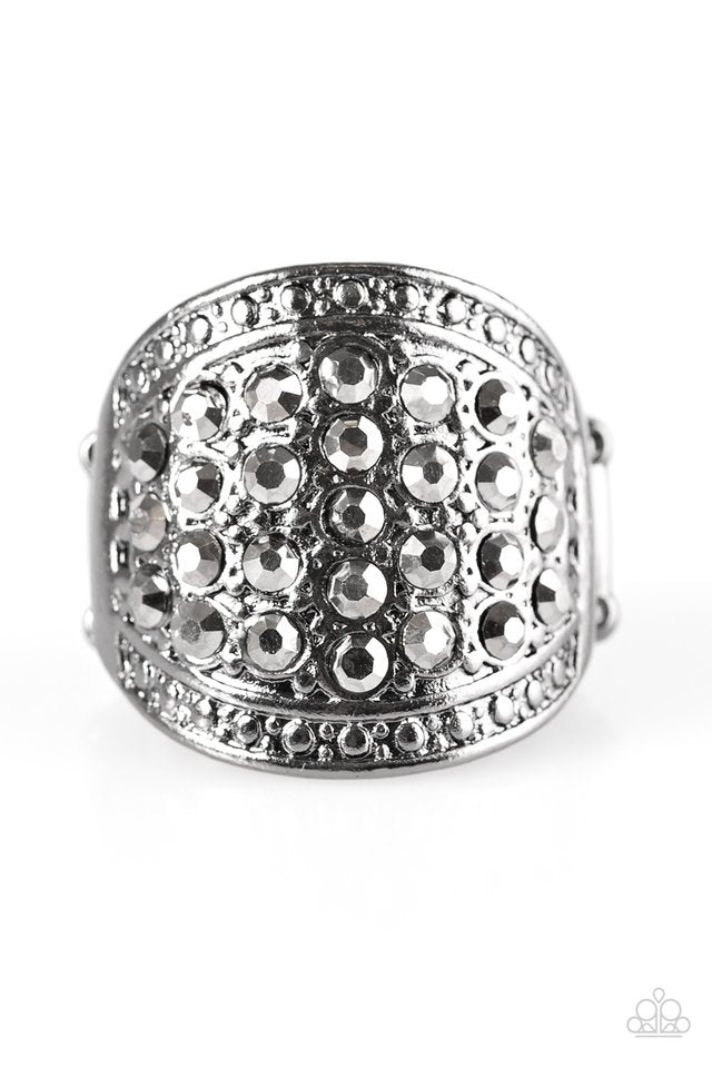 born-to-runway-black-p4re-bkxx-121xx