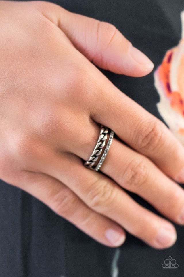 Paparazzi ♥ Epic Shimmer - Silver ♥ Ring