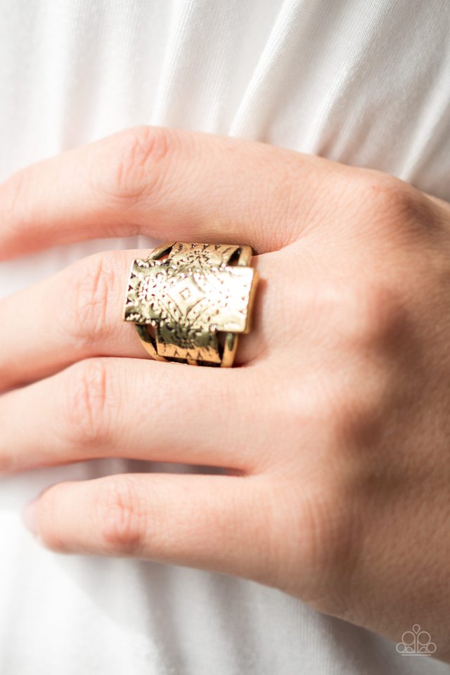 Paparazzi ♥ Southwest Shimmer - Brass ♥ Ring