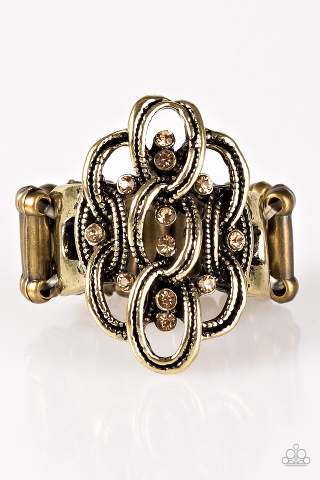 Paparazzi ♥ Unlimited CACHE - Brass ♥ Ring